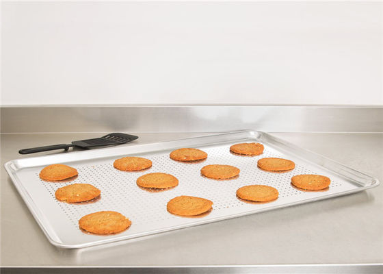 RK Bakeware China Foodservice NSF フルサイズ 18インチ x 26インチ 16ゲージ アルミニウム製ベーキングトレイ ワイヤー リム内 アルミニウム パン シートパン